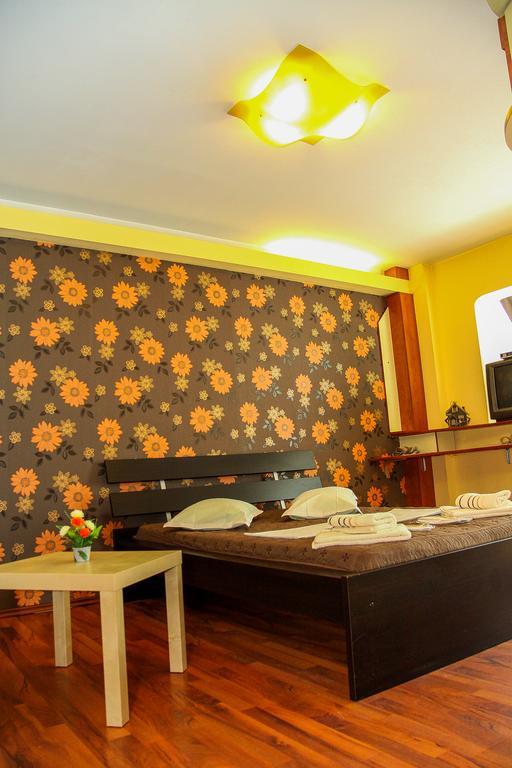 Studio Piata Romana Apartment Bucharest Room photo